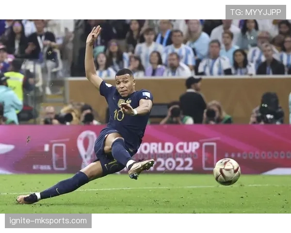 姆巴佩闪耀2022世界杯，强势表现助法国队挺进决赛