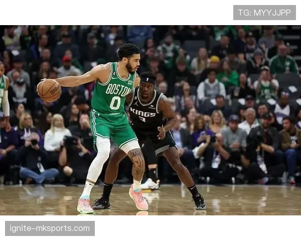 埃弗顿锋线火力全开，状态回暖能否助球队冲击更高排名？