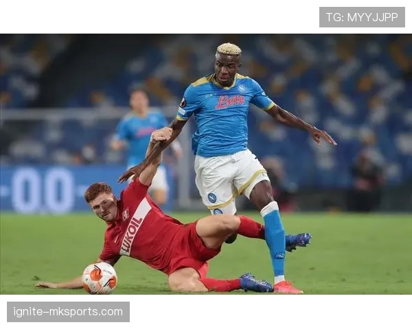 奥斯梅恩与劳塔罗对比解析：力量冲击与技术流的路径差异