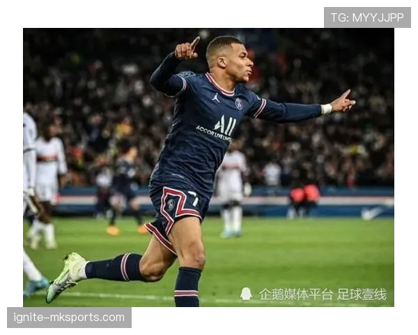 姆巴佩晚宴随手点的那瓶香槟的价钱，能养活我小区三个月